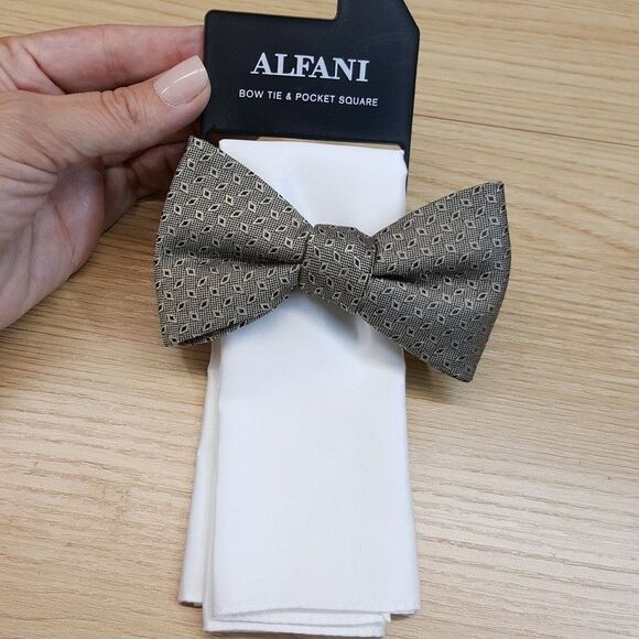 ALFANI Mens Bow Tie & Pocket Square Taupe Diamond Geometric Micro Pre-Tied - Picture 1 of 4